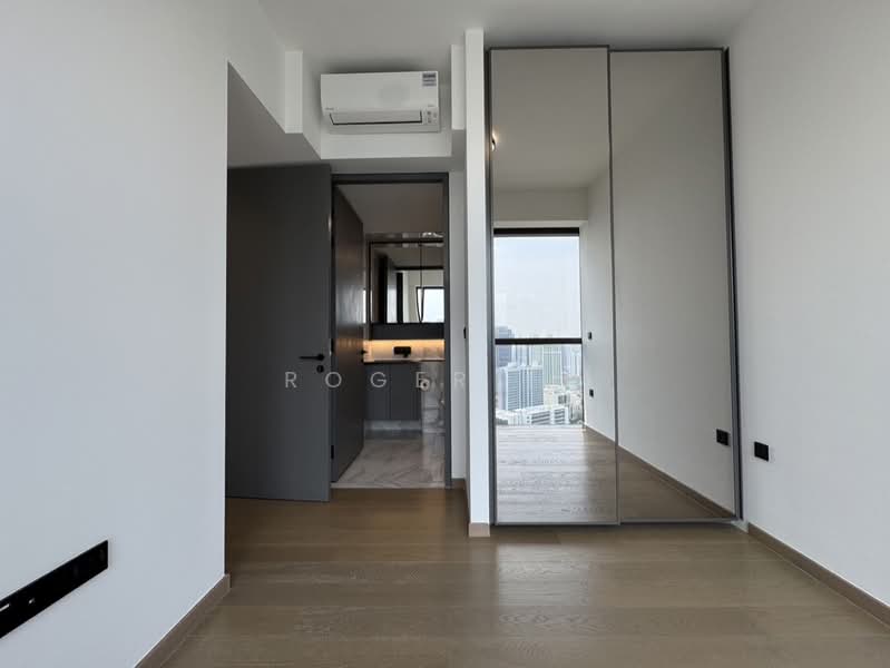 The Landmark, 173 Chin Swee Road, 2 Bedrooms, 678 sqft, Condominium For Sale, by Roger Er, 500237292 - Interior - PropertyGuru.com.sg