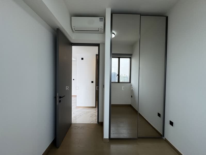 The Landmark, 173 Chin Swee Road, 2 Bedrooms, 678 sqft, Condominium For Sale, by Roger Er, 500237292 - Interior - PropertyGuru.com.sg
