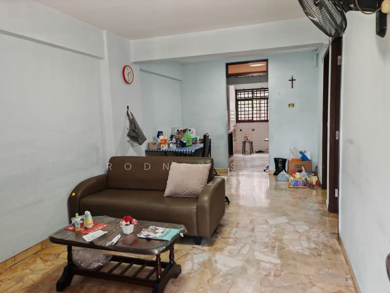 2 Dover Road, 2 Dover Road, 2 Bedrooms, 699 sqft, HDB Flat For Sale, by Rodney Sea, 500237297 - Living Room - PropertyGuru.com.sg
