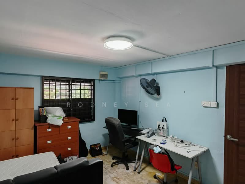2 Dover Road, 2 Dover Road, 2 Bedrooms, 699 sqft, HDB Flat For Sale, by Rodney Sea, 500237297 - Bedroom 2 - PropertyGuru.com.sg