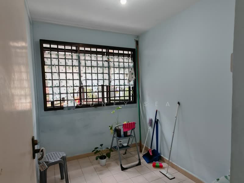 2 Dover Road, 2 Dover Road, 2 Bedrooms, 699 sqft, HDB Flat For Sale, by Rodney Sea, 500237297 - Bedroom 3 / Utility - PropertyGuru.com.sg
