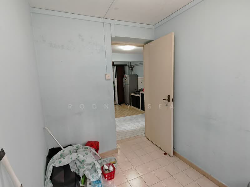 2 Dover Road, 2 Dover Road, 2 Bedrooms, 699 sqft, HDB Flat For Sale, by Rodney Sea, 500237297 - Bedroom 3 / Utility - PropertyGuru.com.sg