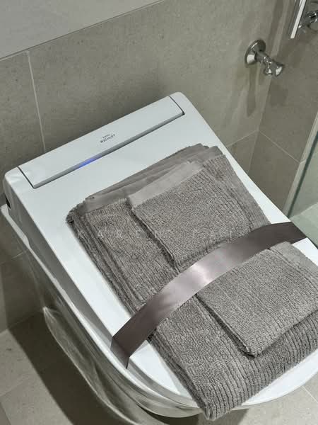 The Reserve Residences, 9 Jalan Anak Bukit, 1 Bedroom, 495 sqft, Condominium For Sale, by Karen Tai, 500237308 - Bathroom - PropertyGuru.com.sg