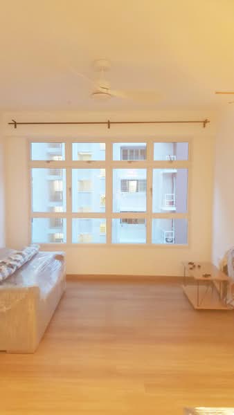 453A Bukit Batok West Avenue 6, 453A Bukit Batok West Avenue 6, Dairy Farm / Bukit Panjang / Choa Chu Kang, 3 Bedrooms, 1,001 sqft, HDB Flat For Sale, by Chris Kwek, 500237309 - Living Room - PropertyGuru.com.sg