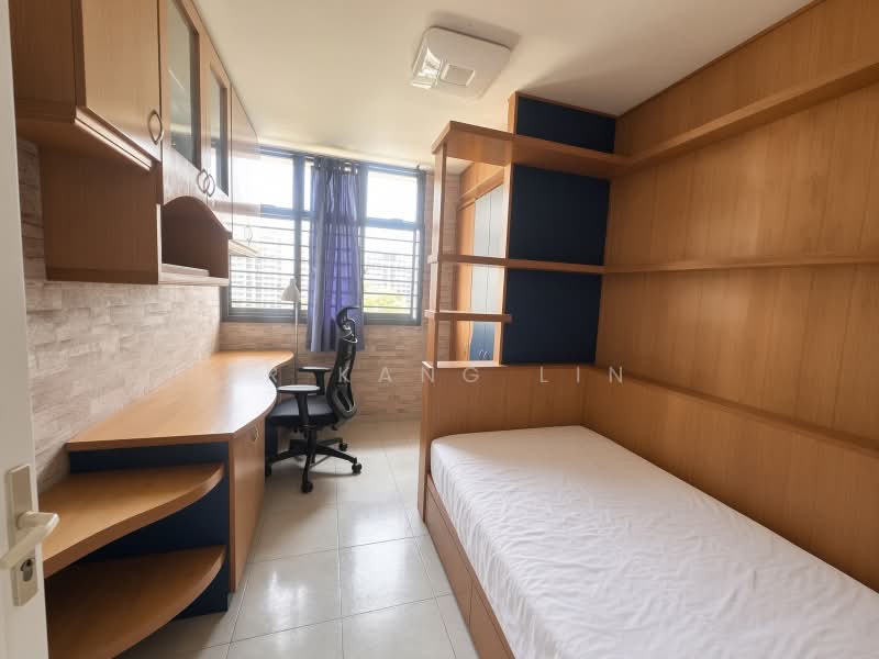 656 Choa Chu Kang Crescent, 656 Choa Chu Kang Crescent, 4 Bedrooms, 1,302 sqft, HDB Flat For Sale, by Er Kang Lin, 500237310 - Bedroom - PropertyGuru.com.sg