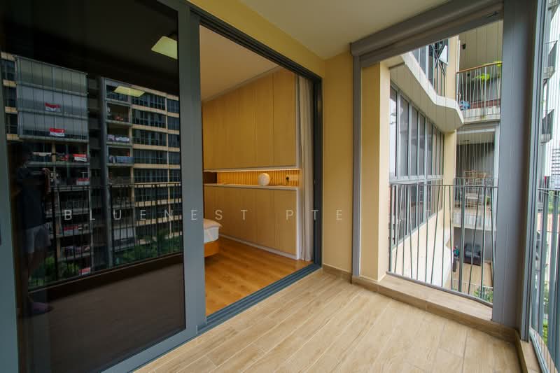 Hundred Palms Residences, 266 Yio Chu Kang Road, 5 Bedrooms, 1,528 sqft, Executive Condominium For Sale, by KENNETH CHUA, 500237320 - Master Room Balcony - PropertyGuru.com.sg