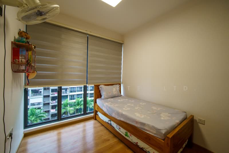 Hundred Palms Residences, 266 Yio Chu Kang Road, 5 Bedrooms, 1,528 sqft, Executive Condominium For Sale, by KENNETH CHUA, 500237320 - Bedroom 1 - PropertyGuru.com.sg