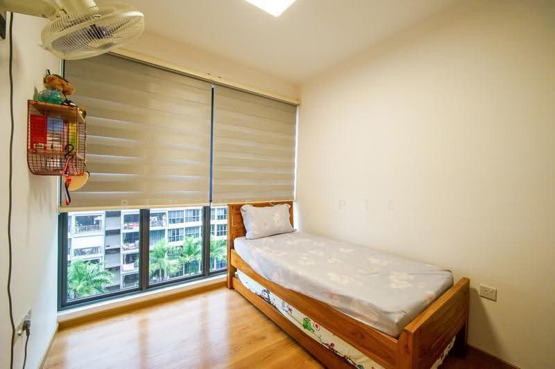 Hundred Palms Residences, 266 Yio Chu Kang Road, Hougang / Punggol / Sengkang, 5 Bedrooms, 1,528 sqft, Executive Condominium For Sale, by KENNETH CHUA, 500237320 - Bedroom - PropertyGuru.com.sg