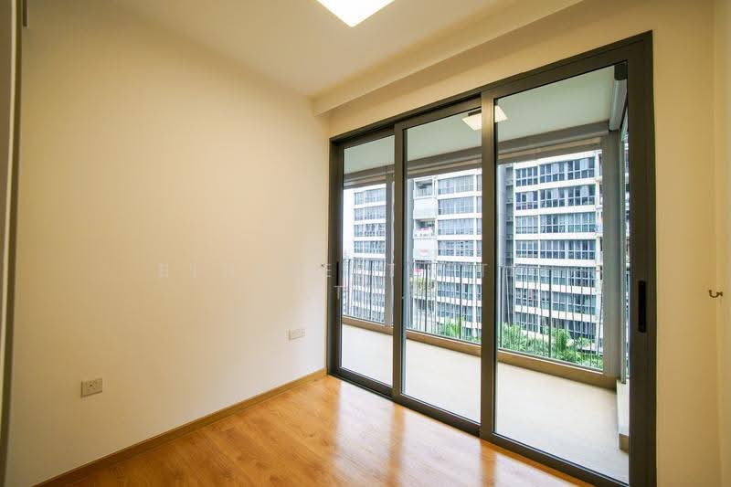 Hundred Palms Residences, 266 Yio Chu Kang Road, Hougang / Punggol / Sengkang, 5 Bedrooms, 1,528 sqft, Executive Condominium For Sale, by KENNETH CHUA, 500237320 - Balcony - PropertyGuru.com.sg