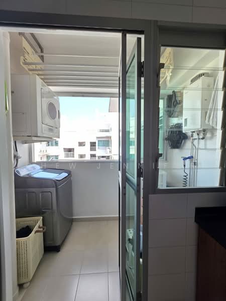 805B Keat Hong Close, 805B Keat Hong Close, Dairy Farm / Bukit Panjang / Choa Chu Kang, 3 Bedrooms, 1,001 sqft, HDB Flat For Sale, by Chew Jennifer, 500237331 - Service Balcony - PropertyGuru.com.sg