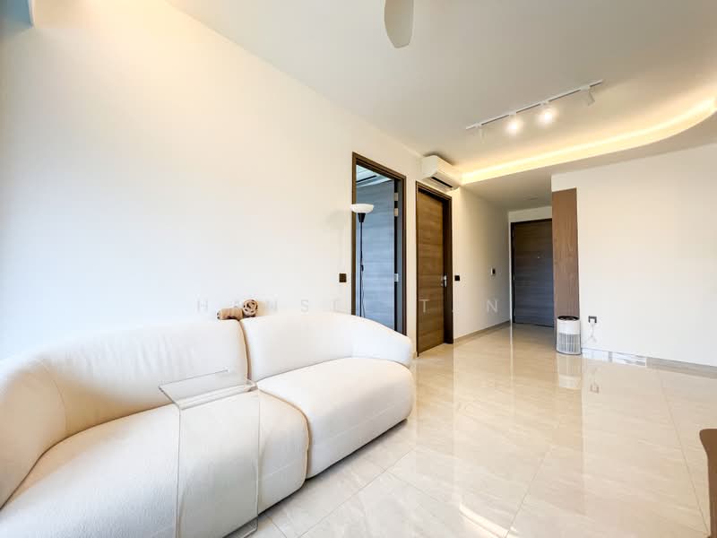 The Florence Residences, 99 Hougang Avenue 2, 2 Bedrooms, 635 sqft, Condominium For Rent, by Hansel Tan, 500237334 - Living Room - PropertyGuru.com.sg