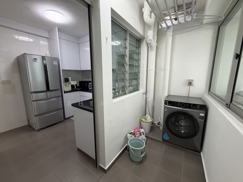 305B Punggol Road, 305B Punggol Road, 2 Bedrooms, 721 sqft, HDB Flat For Sale, by Sheryl Yeo, 500237335 - Kitchen - PropertyGuru.com.sg