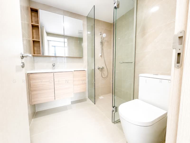 Treasure at Tampines, 47 Tampines Lane, 2 Bedrooms, 678 sqft, Condominium For Sale, by Graycin Wang Wei Ru, 500237344 - Bathroom - PropertyGuru.com.sg