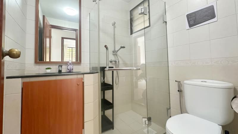Tropical Spring, 25 Simei Street 4, Room Rental, 80 sqft, Condominium For Rent, by Jim Tan, 500237345 - Bathroom - PropertyGuru.com.sg