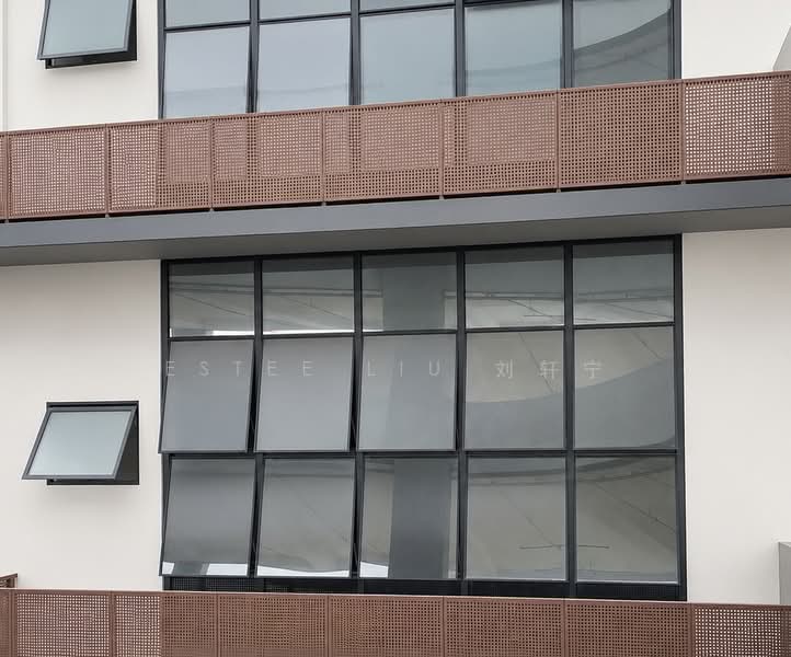 Woodlands Horizon, 31 Woodlands close, 1,701 sqft, Light Industrial (B1) For Sale, by Estee Liu 刘轩宁, 500237352 - Exterior - CommercialGuru.com.sg