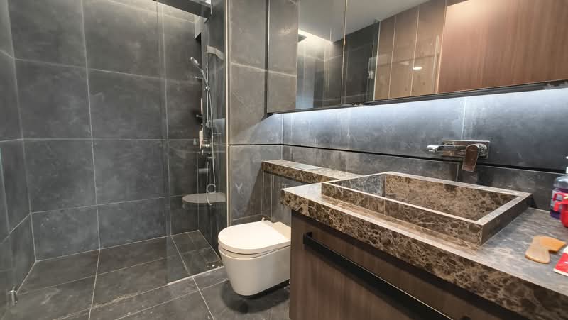 One Pearl Bank, 1 Pearl Bank, 3 Bedrooms, 1,098 sqft, Condominium For Rent, by CY Tan, 500237356 - Master Bathroom - PropertyGuru.com.sg