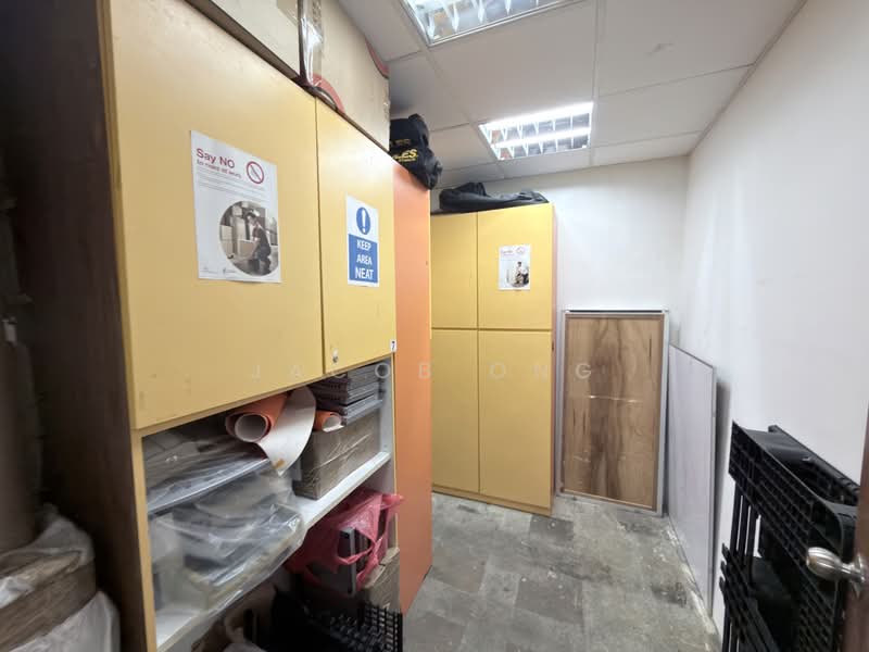 Tong Lee Building, 35 Kallang Pudding Road, 1,300 sqft, Light Industrial (B1) For Rent, by Jacob Ong, 500237359 - Interior - CommercialGuru.com.sg