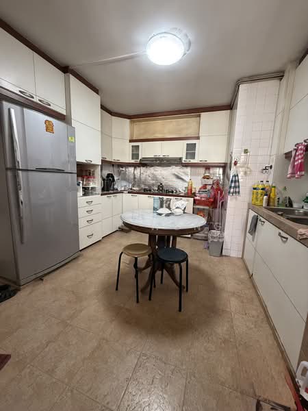 121 Mcnair Road, 121 Mcnair Road, 3 Bedrooms, 1,108 sqft, HDB Flat For Sale, by Joe Wong, 500237360 - PropertyGuru.com.sg