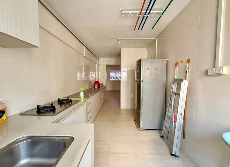 721 Yishun Street 71, 721 Yishun Street 71, 3 Bedrooms, 904 sqft, HDB Flat For Rent, by Amy Tan, 500237362 - Kitchen - PropertyGuru.com.sg