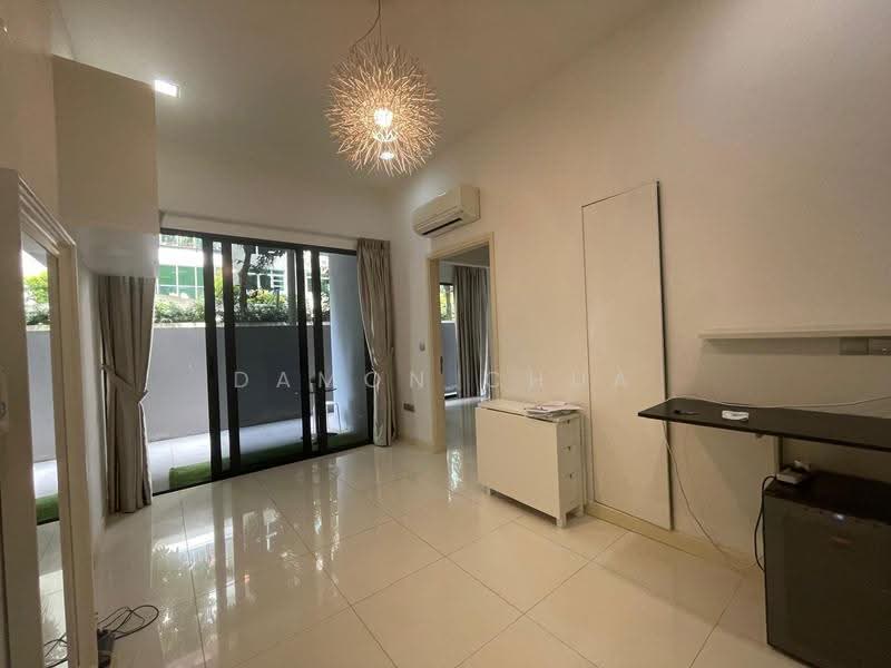 Bella Casita, 7 Ipoh Lane, East Coast / Marine Parade, 1 Bedroom, 614 sqft, Condominium For Sale, by Damon Chua, 500237363 - Living Room - PropertyGuru.com.sg