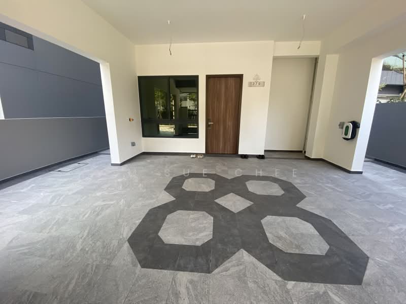 Belgravia Ace, 379 Belgravia Drive, Seletar / Yio Chu Kang, 5 Bedrooms, 3,929 sqft, Semi-Detached House For Sale, by Lim Sue Chee, 500237364 - Entrance - PropertyGuru.com.sg