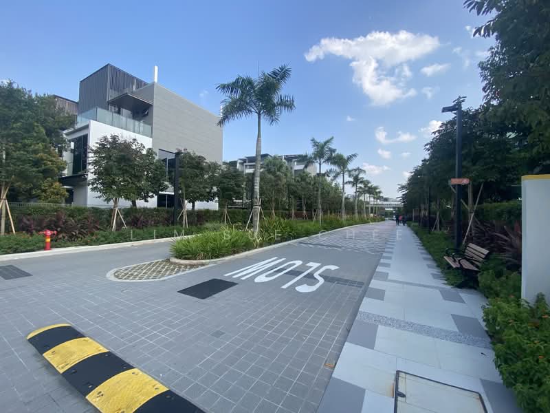 Belgravia Ace, 379 Belgravia Drive, Seletar / Yio Chu Kang, 5 Bedrooms, 3,929 sqft, Semi-Detached House For Sale, by Lim Sue Chee, 500237364 - Exterior - PropertyGuru.com.sg