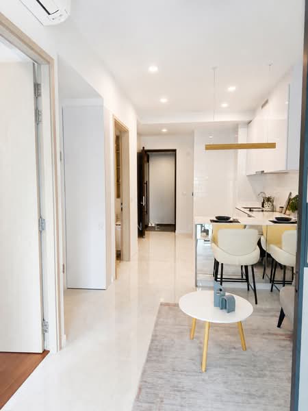 Kovan Jewel, 51 Kovan Road, 1 Bedroom, 624 sqft, Condominium For Sale, by Irene Ho, 500237374 - Interior - PropertyGuru.com.sg