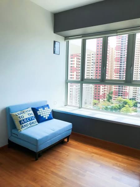 The Metropolitan Condominium, 8 Alexandra View, 2 Bedrooms, 775 sqft, Condominium For Sale, by Mindy Yong, 500237386 - Living Room - PropertyGuru.com.sg