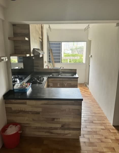 55 Chai Chee Drive, 55 Chai Chee Drive, 2 Bedrooms, 807 sqft, HDB Flat For Rent, by Jeffrey Lee, 500237394 - Kitchen - PropertyGuru.com.sg
