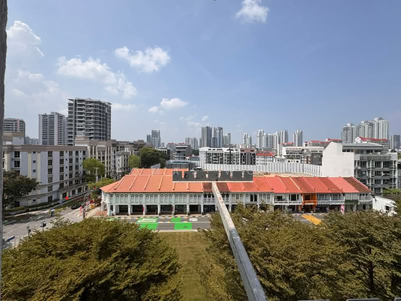 10 Gloucester Road, 10 Gloucester Road, 2 Bedrooms, 721 sqft, HDB Flat For Sale, by Thomas Wong, 500237400 - Exterior - PropertyGuru.com.sg