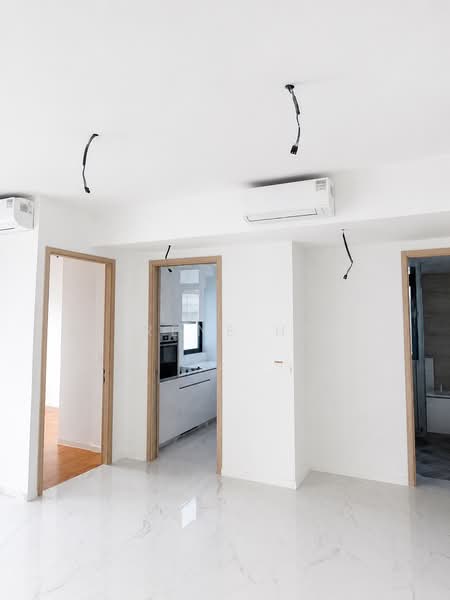 Kovan Jewel, 51 Kovan Road, 4 Bedrooms, 1,991 sqft, Condominium For Sale, by Irene Ho, 500237402 - Kitchen - PropertyGuru.com.sg