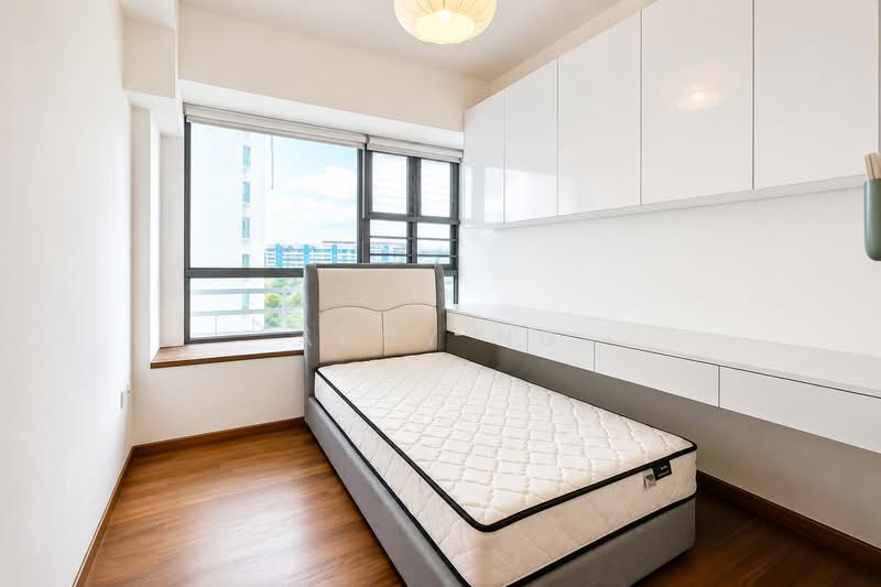 Waterfront Waves, 766 Bedok Reservoir Road, 4 Bedrooms, 1,518 sqft, Condominium For Rent, by Andy Ng, 500237403 - Bedroom - PropertyGuru.com.sg
