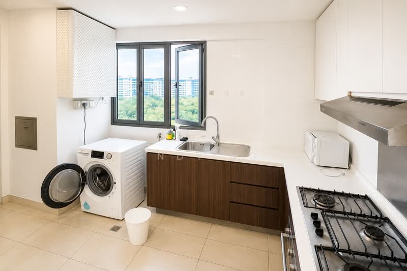 Waterfront Waves, 766 Bedok Reservoir Road, 4 Bedrooms, 1,518 sqft, Condominium For Rent, by Andy Ng, 500237403 - Kitchen - PropertyGuru.com.sg