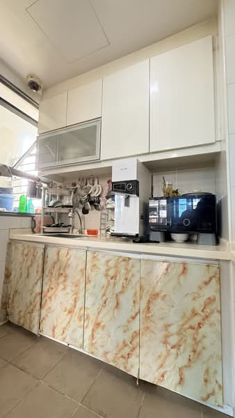 The Canopy, 81 Yishun Avenue 11, Sembawang / Yishun, 3 Bedrooms, 1,195 sqft, Condominium For Sale, by Cherrie Ho, 500237407 - Kitchen - PropertyGuru.com.sg