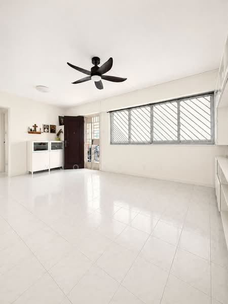 721 Yishun Street 71, 721 Yishun Street 71, 3 Bedrooms, 904 sqft, HDB Flat For Sale, by Yvonne Koh, 500237415 - PropertyGuru.com.sg