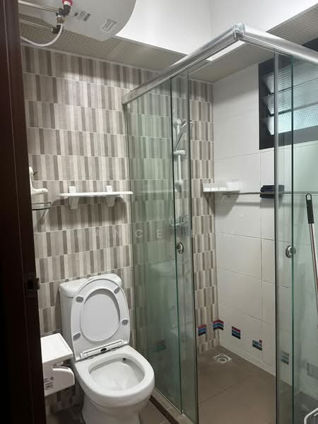 610A Tampines North Drive 1, 610A Tampines North Drive 1, Room Rental, 150 sqft, HDB Flat For Rent, by Lance Lim, 500237421 - Bathroom - PropertyGuru.com.sg
