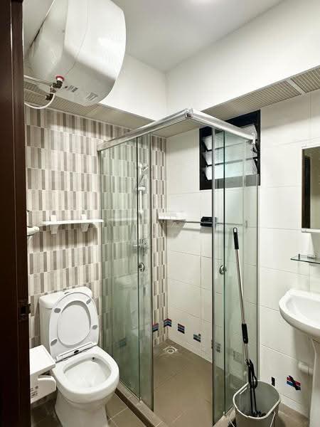 610A Tampines North Drive 1, 610A Tampines North Drive 1, Pasir Ris / Tampines, Room Rental, 150 sqft, HDB Flat For Rent, by Lance Lim, 500237421 - Bathroom - PropertyGuru.com.sg