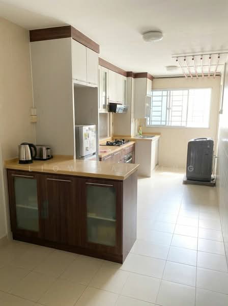125 Bedok Reservoir Road, 125 Bedok Reservoir Road, Room Rental, 150 sqft, HDB Flat For Rent, by Liow Hai Ting, 500237423 - Kitchen - PropertyGuru.com.sg