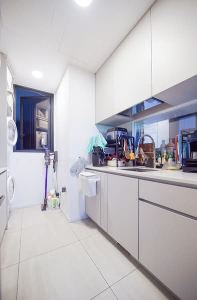 The Woodleigh Residences, 13 Bidadari Park Drive, 3 Bedrooms, 850 sqft, Apartment For Sale, by Sim Meng Wee, 500237425 - Kitchen  - PropertyGuru.com.sg