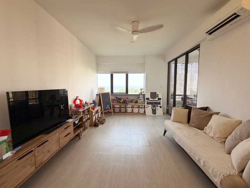Bayshore Park, 62 Bayshore Road, 2 Bedrooms, 936 sqft, Condominium For Sale, by Kayla Chong, 500237427 - Living Room - PropertyGuru.com.sg