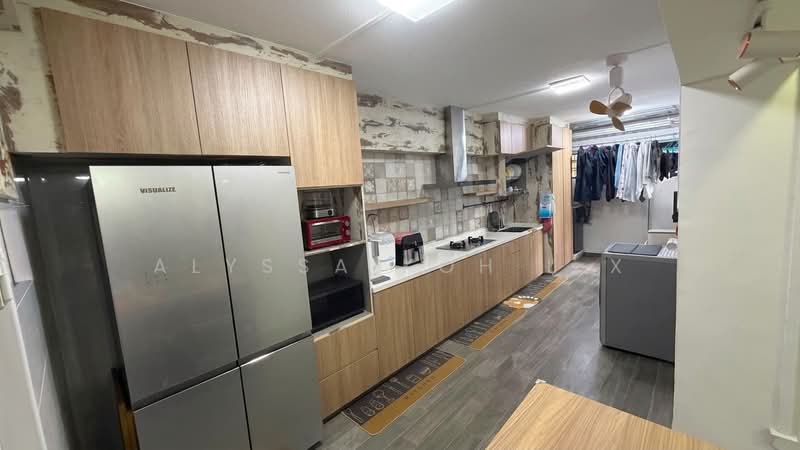 146 Rivervale Drive, 146 Rivervale Drive, Hougang / Punggol / Sengkang, 3 Bedrooms, 1,248 sqft, HDB Flat For Sale, by Alyssa Koh L X, 500237430 - Kitchen - PropertyGuru.com.sg