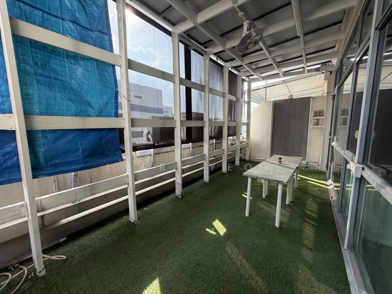 Wintech Centre, 6 Ubi Road 1, 3,832 sqft, Light Industrial (B1) For Rent, by Larry Yeow, 500237436 - Balcony - CommercialGuru.com.sg