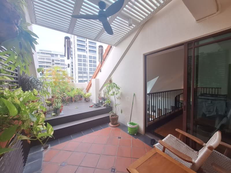 Gambier Court, 60 Kim Yam Road, 4 Bedrooms, 2,530 sqft, Apartment For Sale, by Moses Quek, 500237439 - Balcony - PropertyGuru.com.sg
