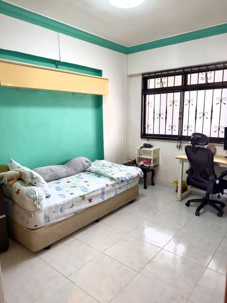 965 Hougang Avenue 9, 965 Hougang Avenue 9, 4 Bedrooms, 1,087 sqft, HDB Flat For Sale, by Alson Mah, 500237442 - Bedroom - PropertyGuru.com.sg