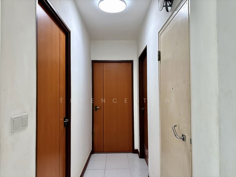 445A Fernvale Road, 445A Fernvale Road, 2 Bedrooms, 732 sqft, HDB Flat For Rent, by Terence Tan, 500237445 - Corridor - PropertyGuru.com.sg