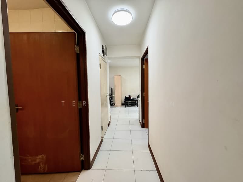 445A Fernvale Road, 445A Fernvale Road, 2 Bedrooms, 732 sqft, HDB Flat For Rent, by Terence Tan, 500237445 - Corridor - PropertyGuru.com.sg