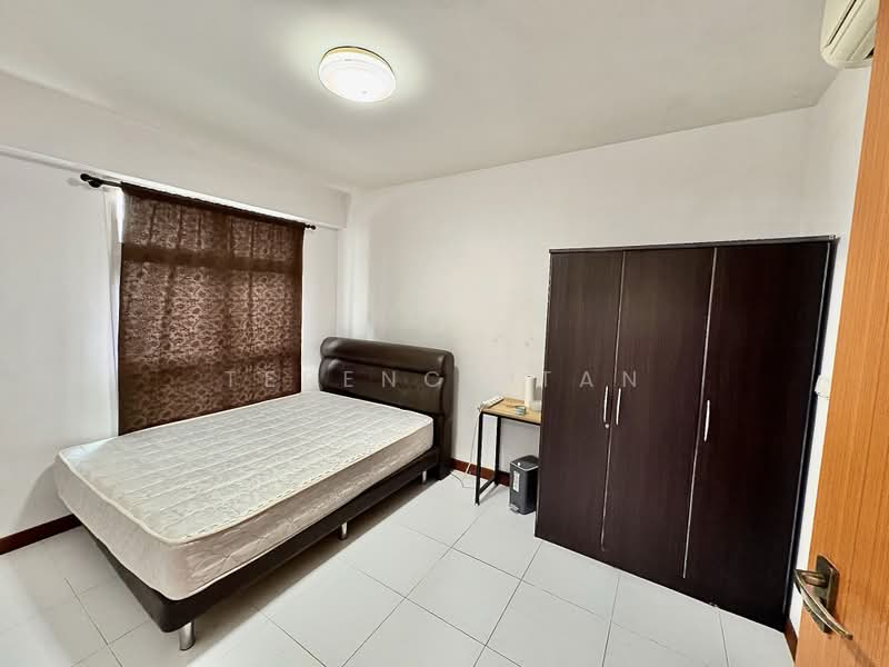 445A Fernvale Road, 445A Fernvale Road, 2 Bedrooms, 732 sqft, HDB Flat For Rent, by Terence Tan, 500237445 - Master-Bedroom - PropertyGuru.com.sg