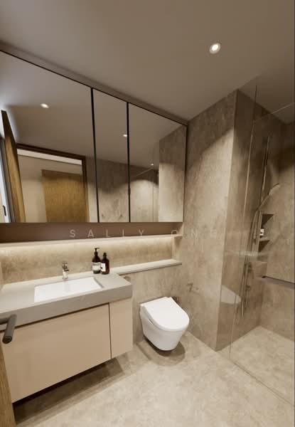 Amber House, 30 Amber Gardens, East Coast / Marine Parade, 3 Bedrooms, 980 sqft, Apartment For Sale, by Sally Ong, 500237447 - Bathroom - PropertyGuru.com.sg