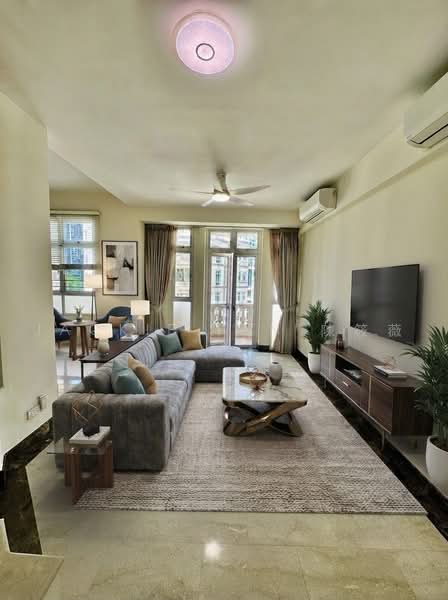Chelsea Garden, , 4 Bedrooms, 1,956 sqft, Condominium For Sale, by Jackie Tan 陳筱薇, 500237448 - Living Room - PropertyGuru.com.sg