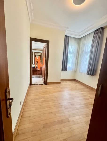 Chelsea Garden, , 4 Bedrooms, 1,956 sqft, Condominium For Sale, by Jackie Tan 陳筱薇, 500237448 - Bedroom 4 - PropertyGuru.com.sg